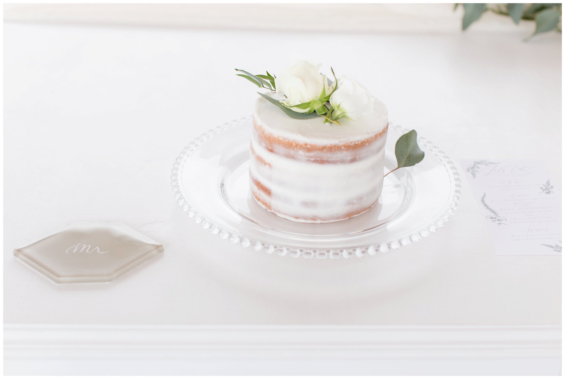 Le Belvedere Elopement Wakefield white naked cake and flower topper