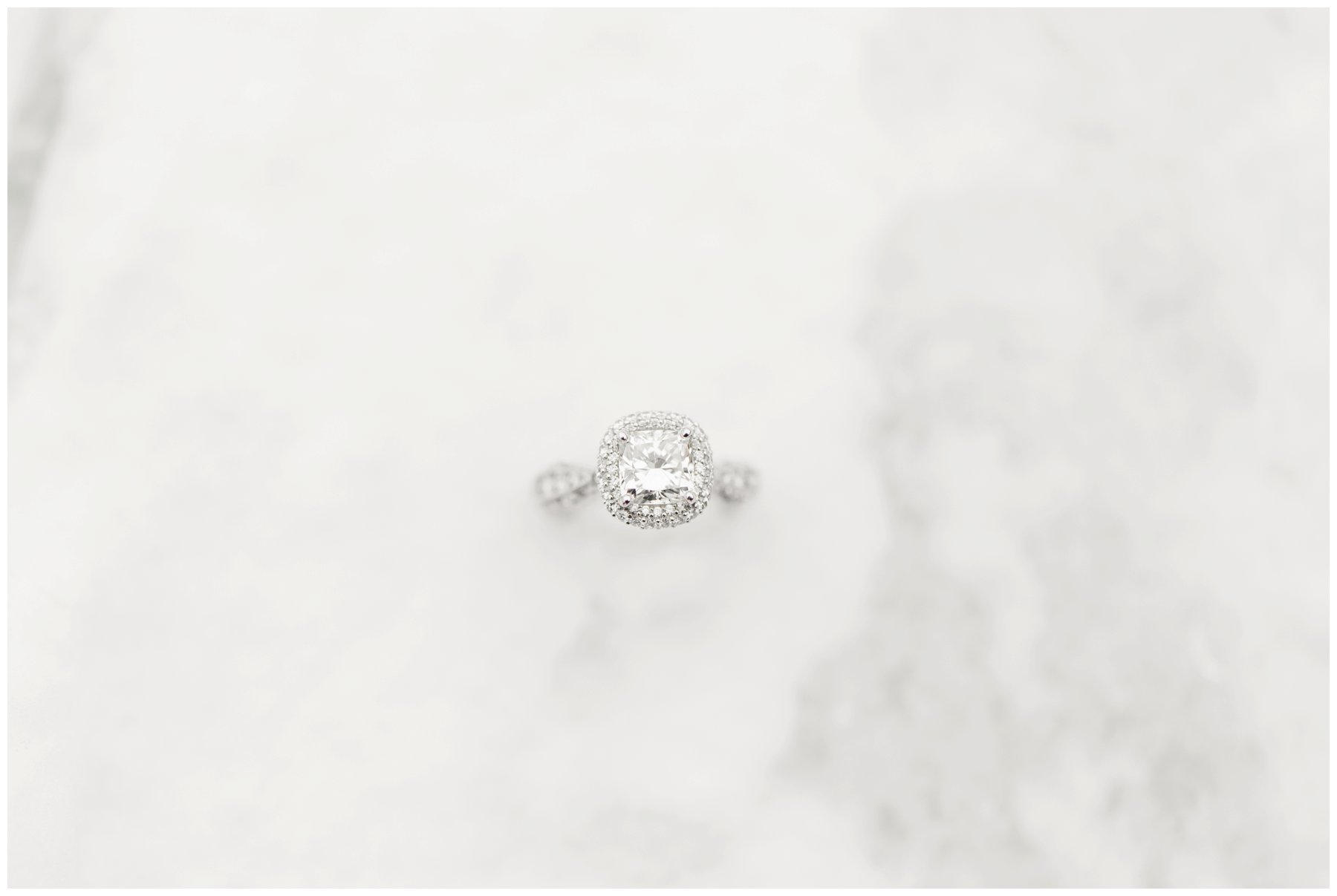 How to plan a surprise proposal? Engagement Ring in snow: The Barnett Company - Ottawa Wedding Photographer